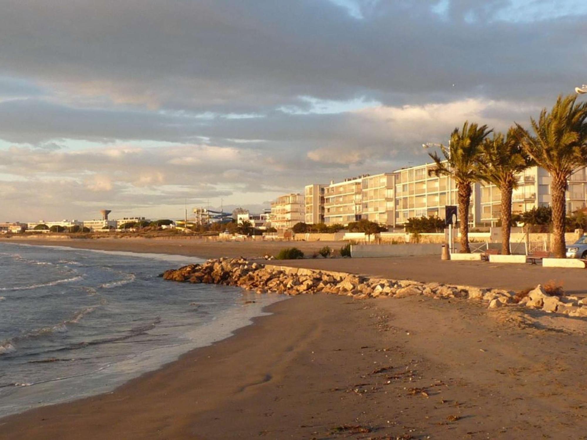 Maison P2 Mezzanine, Terrasse, Proche Plage Et Commerces, Parking Securise Au Grau-Du-Roi - Fr-1-307-142 勒格罗-迪鲁瓦 外观 照片