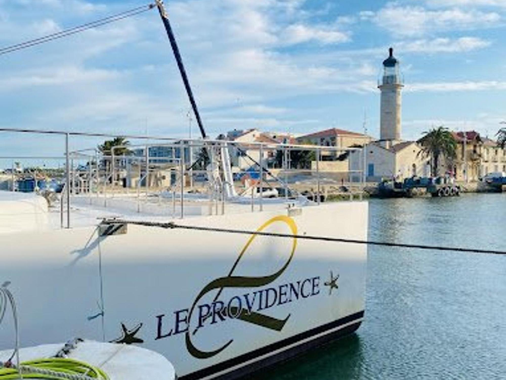 Maison P2 Mezzanine, Terrasse, Proche Plage Et Commerces, Parking Securise Au Grau-Du-Roi - Fr-1-307-142 勒格罗-迪鲁瓦 外观 照片