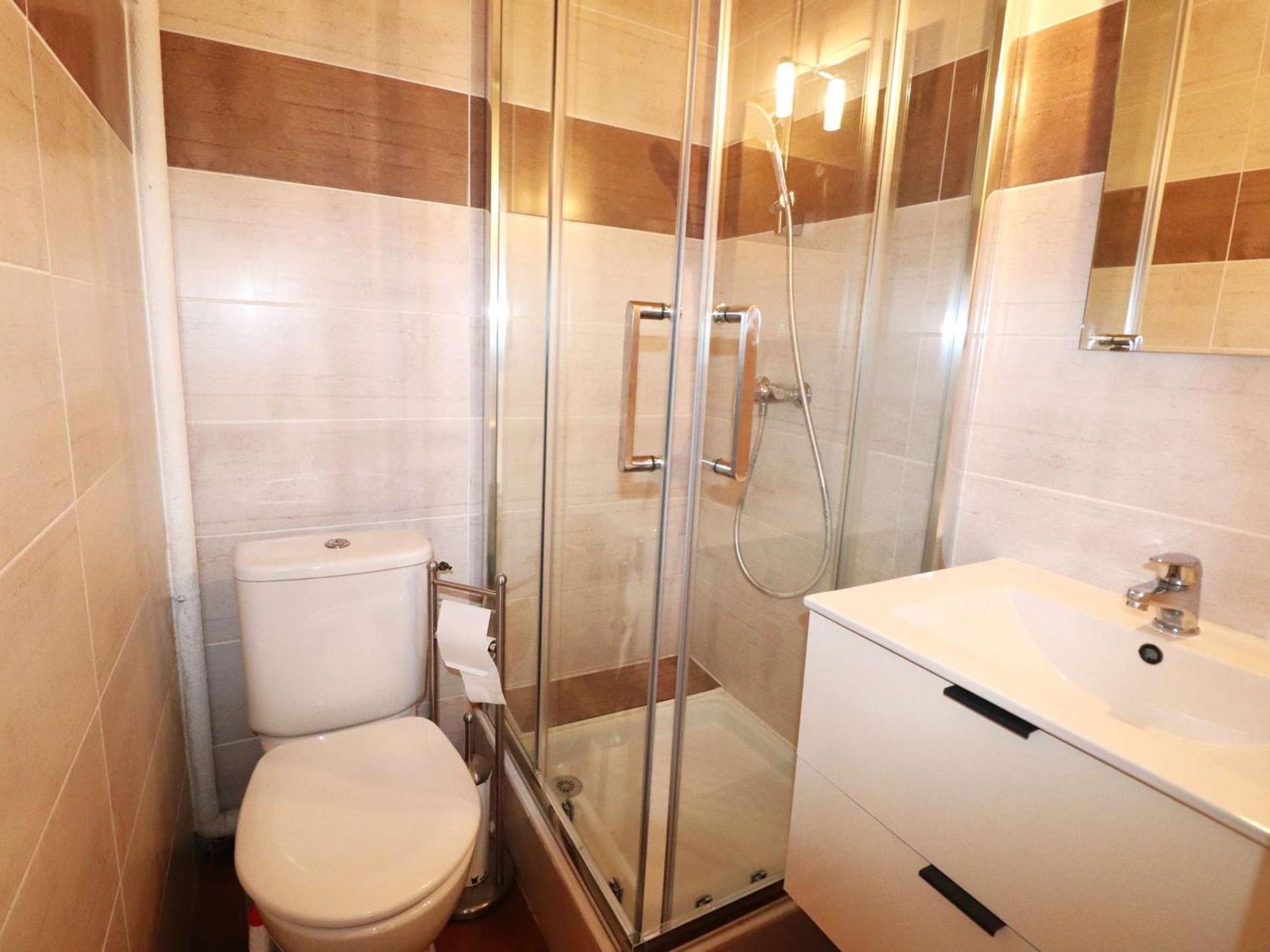 Maison P2 Mezzanine, Terrasse, Proche Plage Et Commerces, Parking Securise Au Grau-Du-Roi - Fr-1-307-142 勒格罗-迪鲁瓦 外观 照片