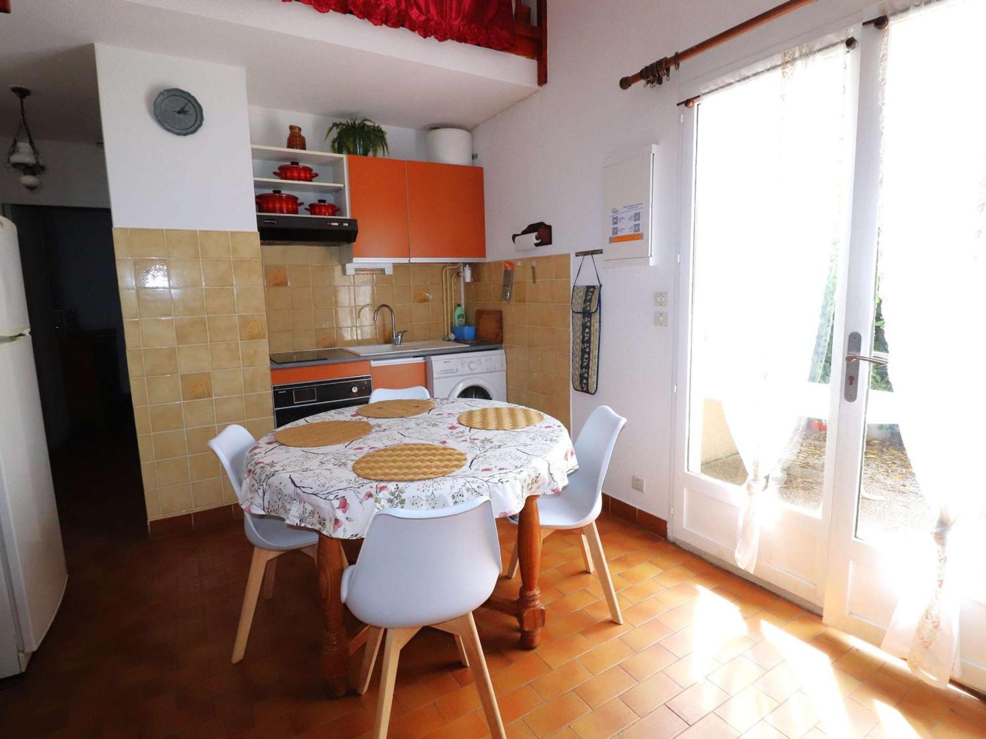 Maison P2 Mezzanine, Terrasse, Proche Plage Et Commerces, Parking Securise Au Grau-Du-Roi - Fr-1-307-142 勒格罗-迪鲁瓦 外观 照片